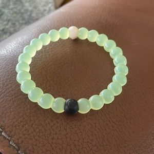 Lokai bracelet (clear green)